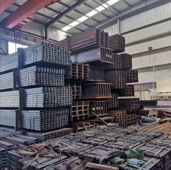 عوارض وأعمدة ملحومة ASTM A36.png