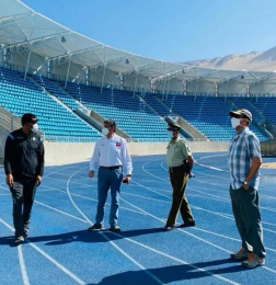 Estadio fabricado de estructura de acero