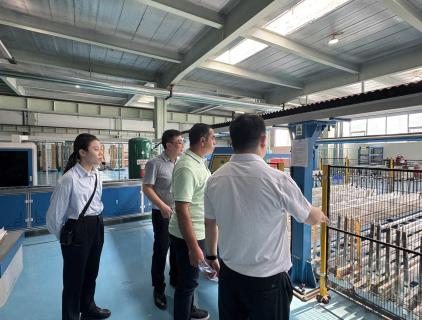 Saudische Kunden besuchen Fabrik der Guoshun Group