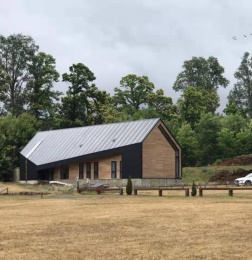 Residenz mit Stahlkonstruktion