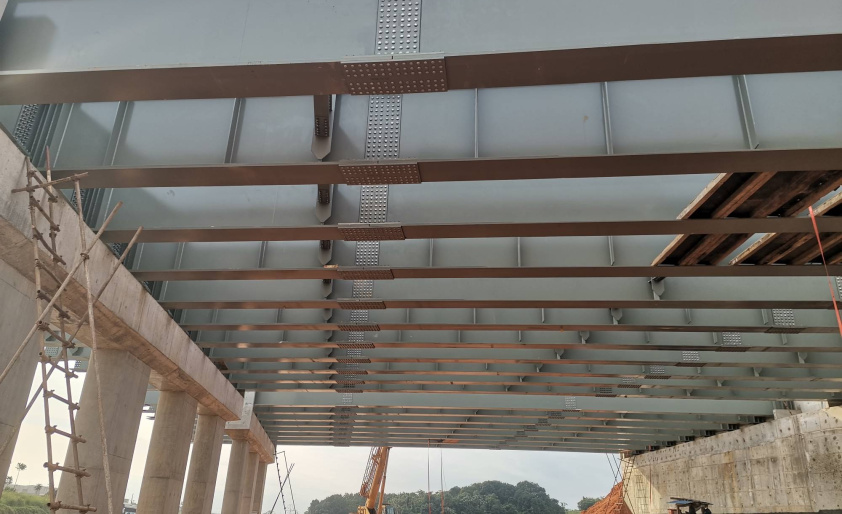 جسر مسبق الصنع ذو هيكل فولاذي