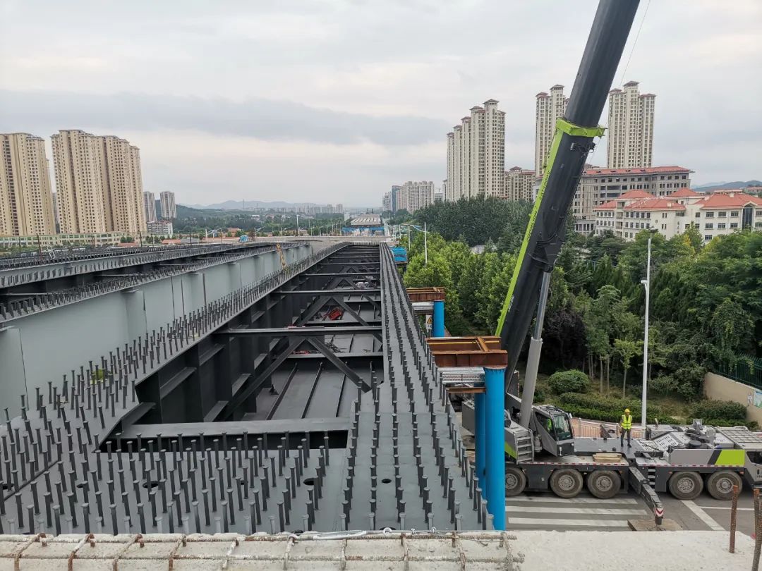 Muundo wa daraja la chuma Steel bridge structure