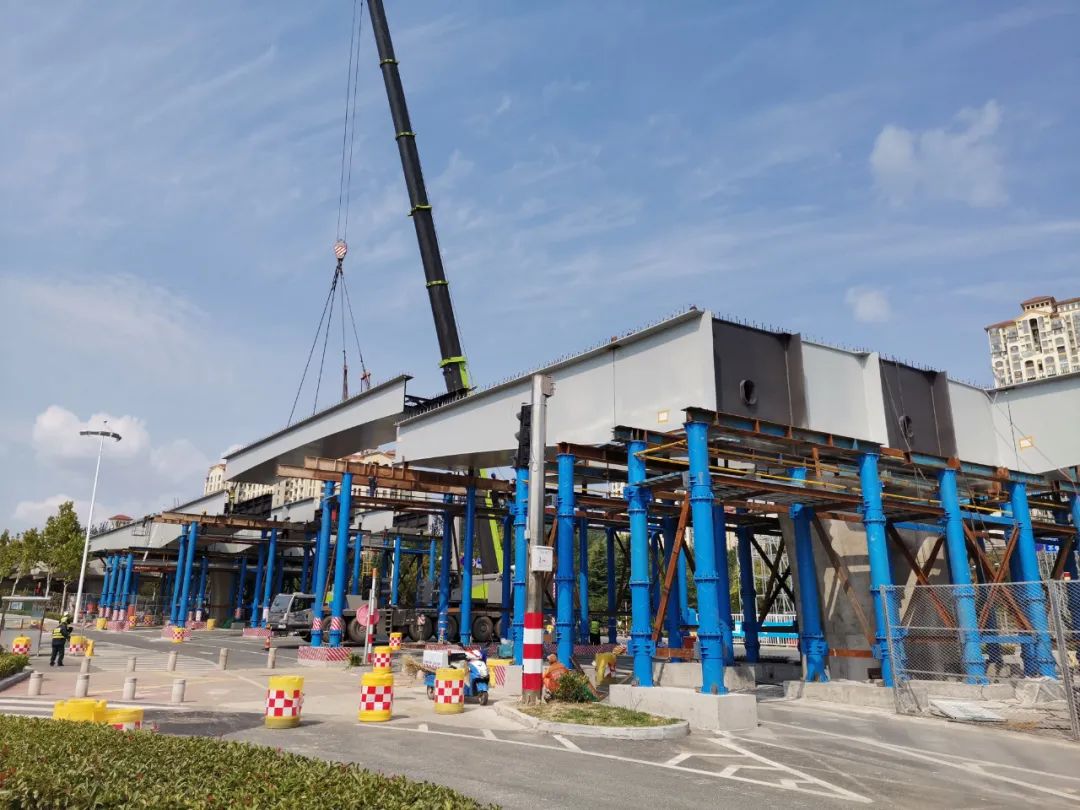 Madaraja ya chuma Steel Bridges