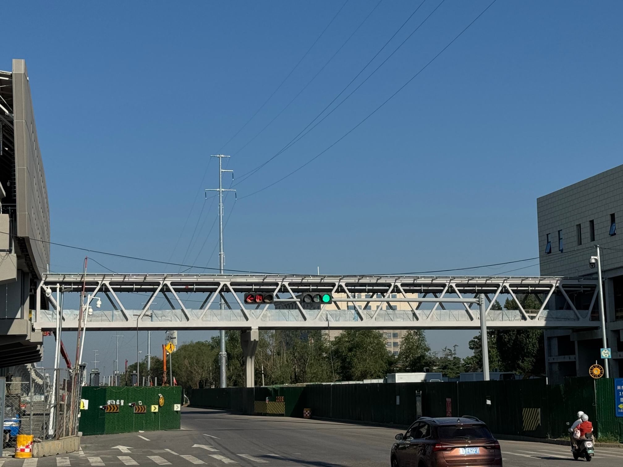 U-Bahn-Station mit vorgefertigter Stahlkonstruktion