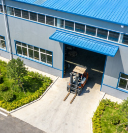 Bâtiment d'usine de structure métallique