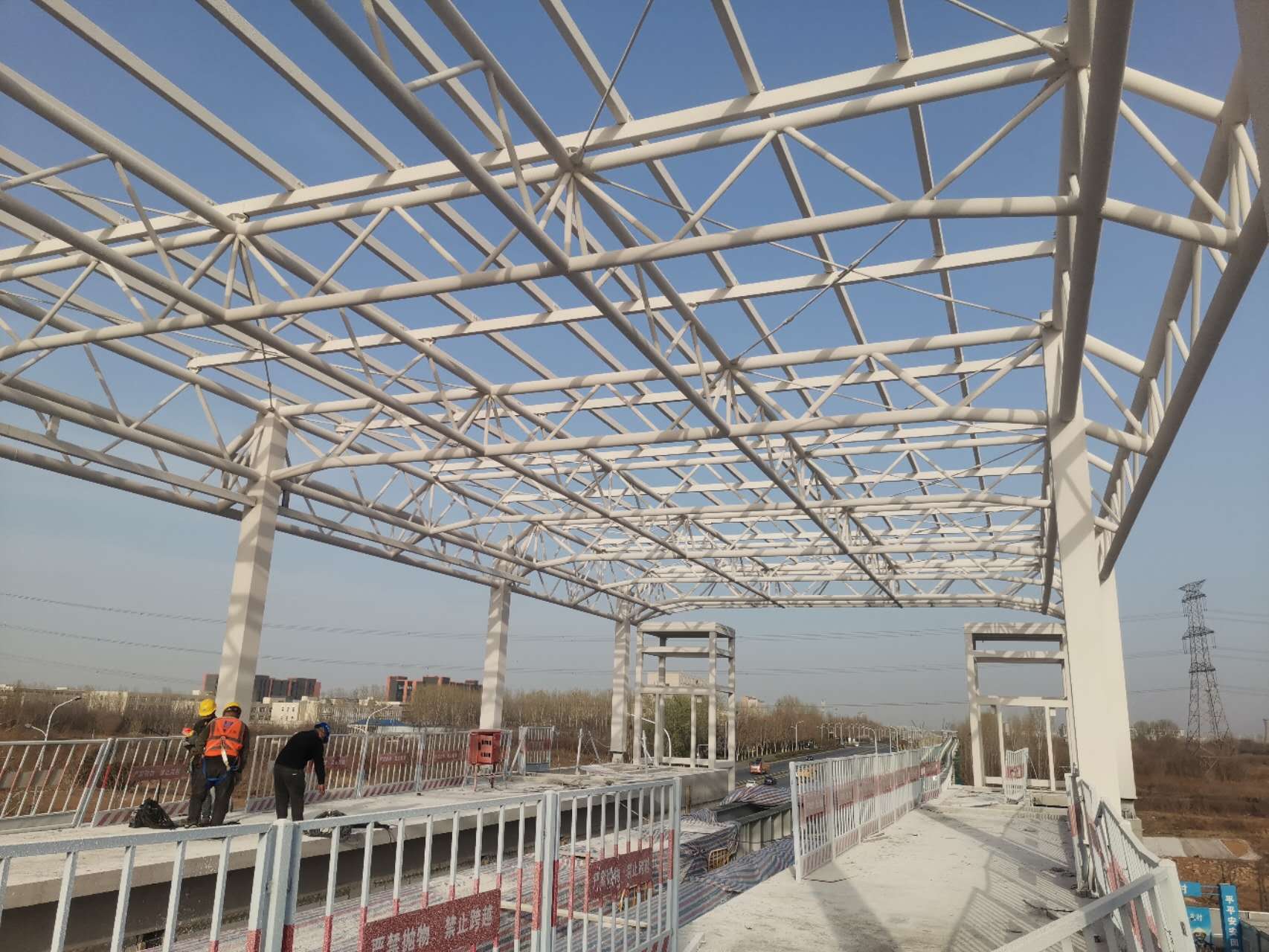 Stahlkonstruktion BRT-Station