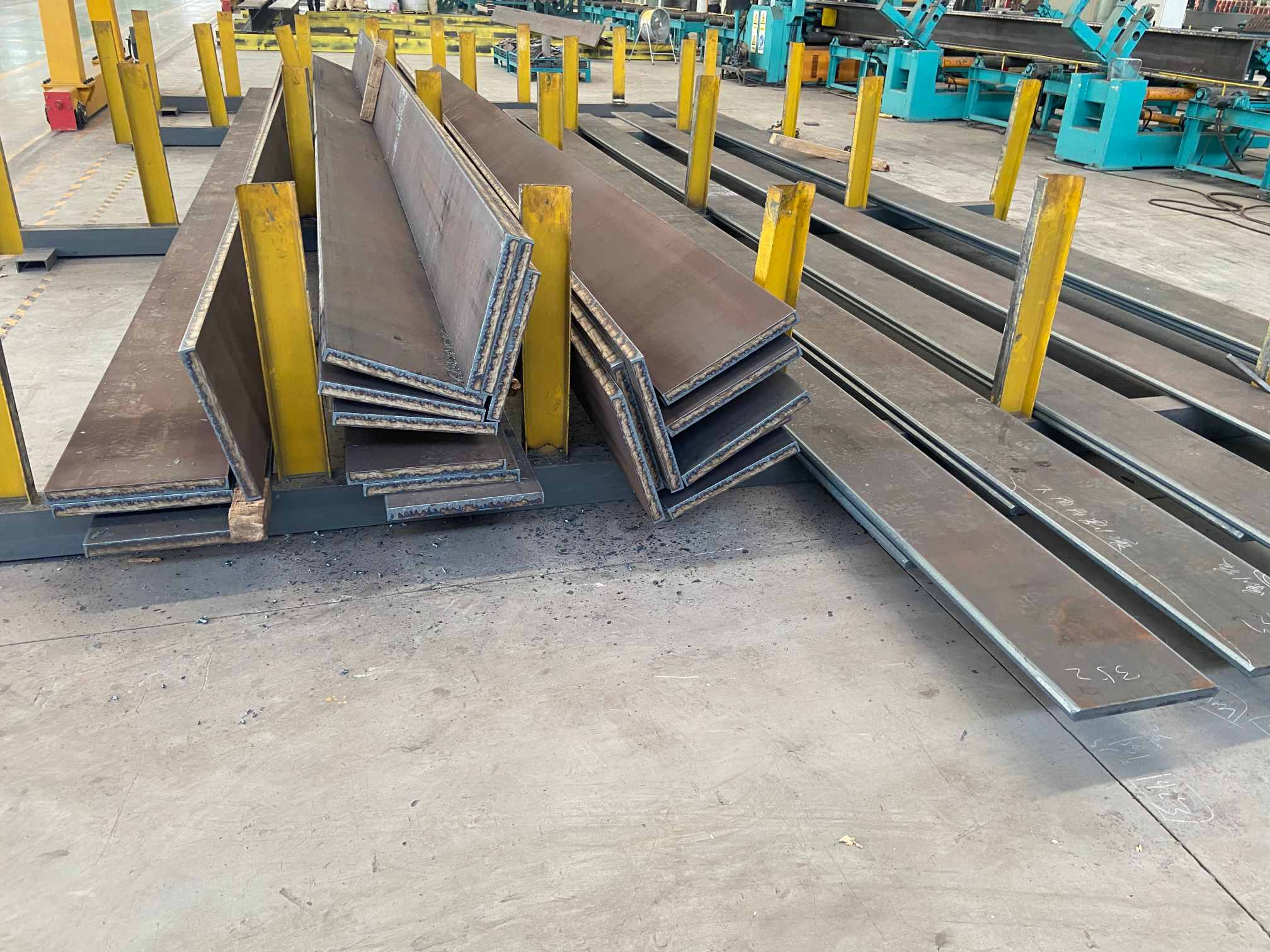 Boriti ya muundo wa chuma